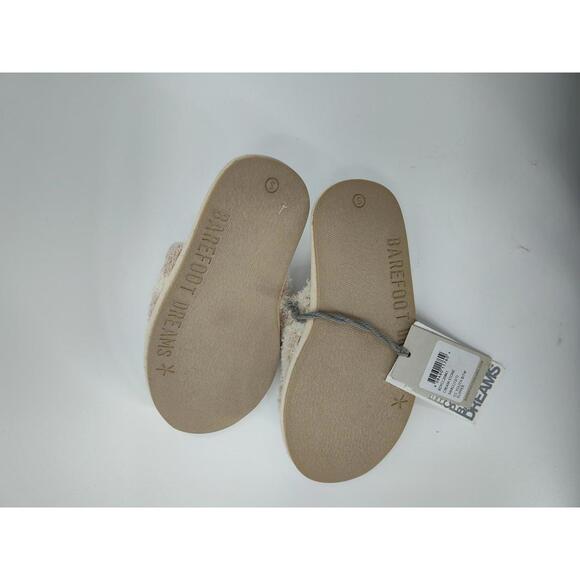 Barefoot Dreams NWT CozyChic Youth Barefoot in the Wild Slipper Sz Youth Medium - Picture 9 of 10